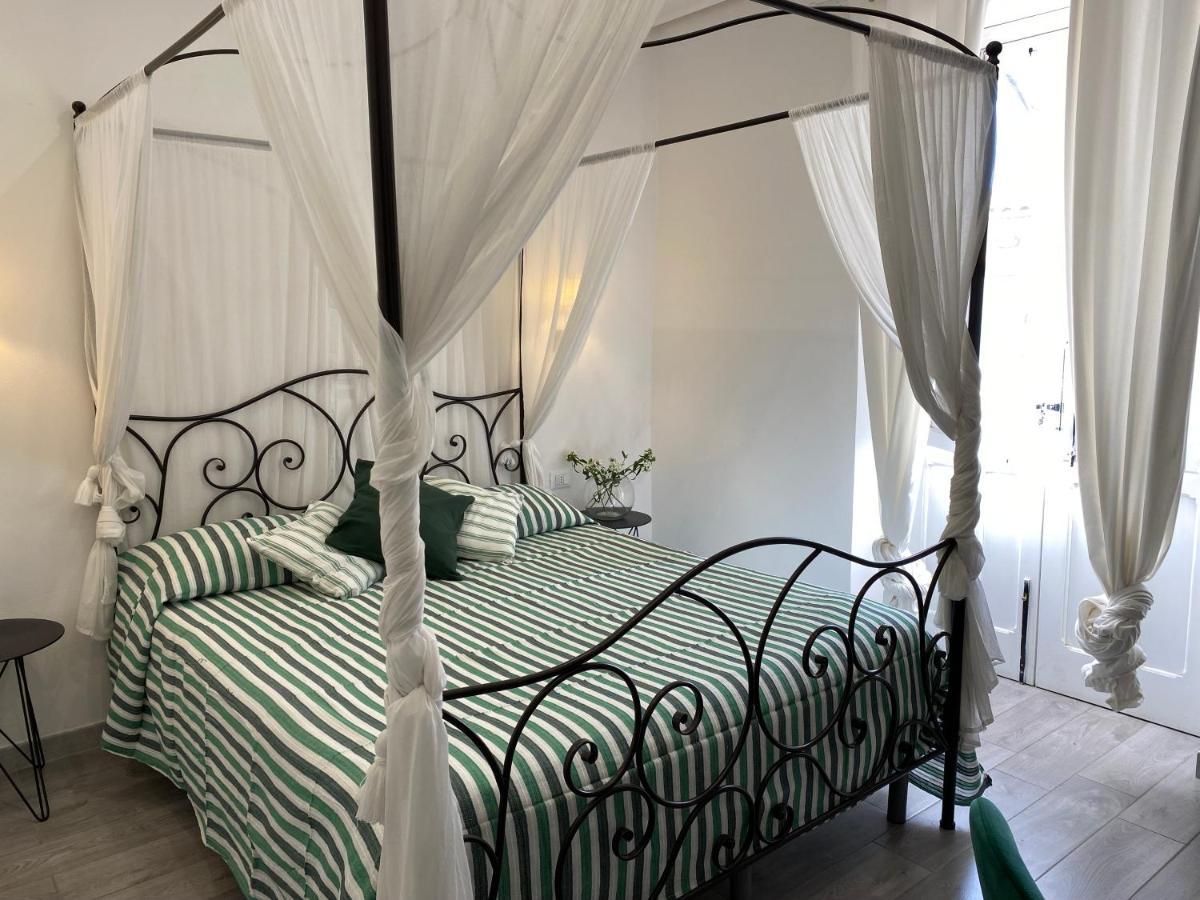 Noto Centro Bed & Breakfast ภายนอก รูปภาพ